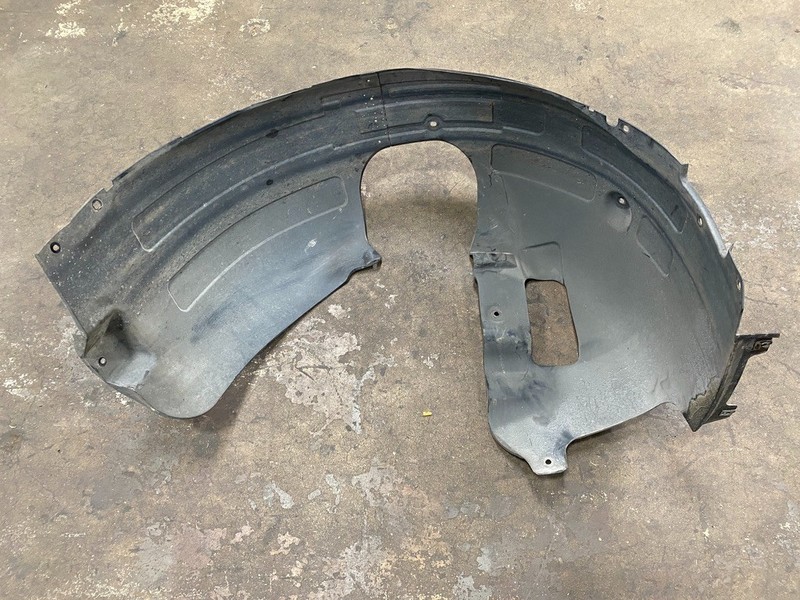 21-24 KIA K5 GT LINE FRONT RIGHT INNER FENDER LINER SPLASH GUARD OEM A0.64