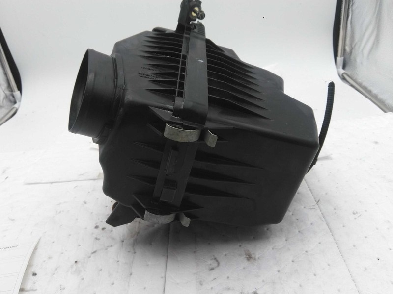 2015 Honda CR-V Air Cleaner Assembly OEM 2.4L Used 78K Miles Grey
