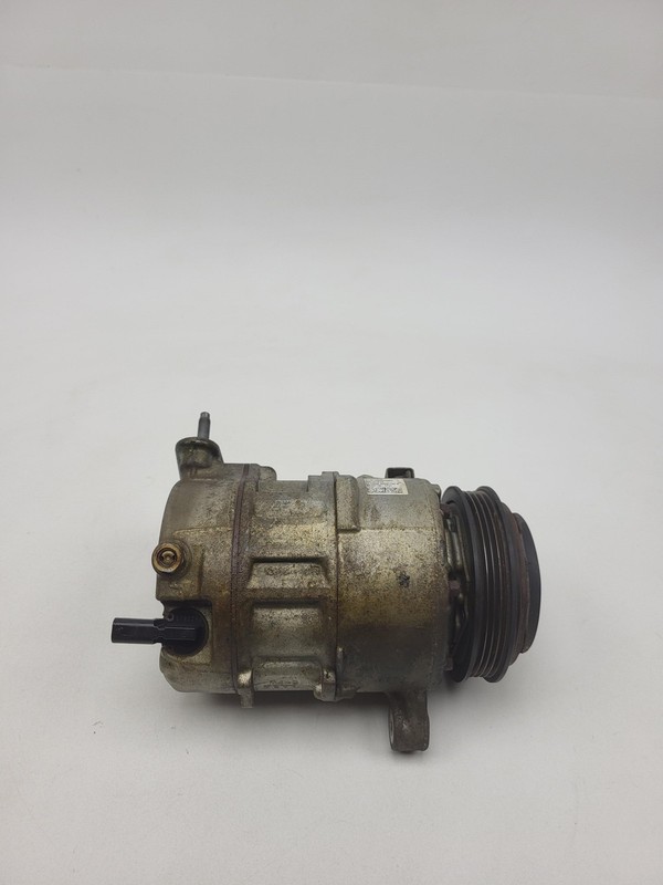 2019-2025 Chevrolet Silverado 1500 A/C Air Conditioning Compressor OEM 84381868