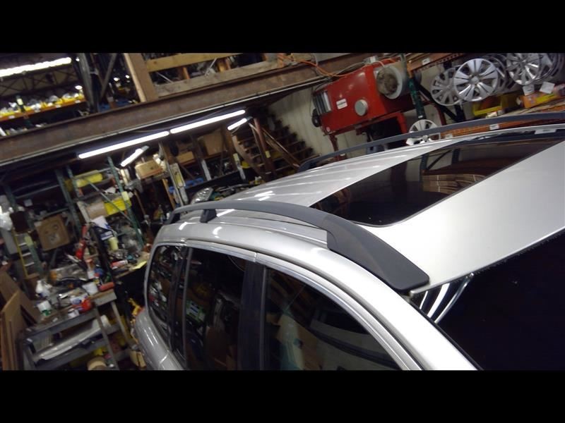 2003 2004 2005 2006 2007 2008 2009-2014 XC90 Right Luggage Rack Rail 1171619