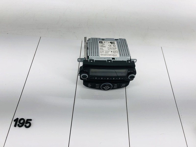 13-14 CHEVROLET SONIC CENTER INSTRUMENT PANEL AM/FM CD RADIO RECEIVER MODULE OEM