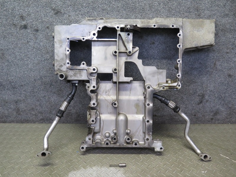 2006-2012 BENTLEY FLYING SPUR 6.0L W12 ENGINE UPPER OIL PAN