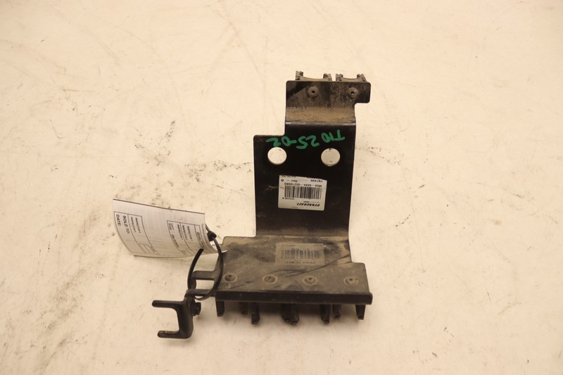 2018-2023 PETERBILT 579 BULKHEAD BRACKET SUPPORT MOUNT M11-8739 OEM