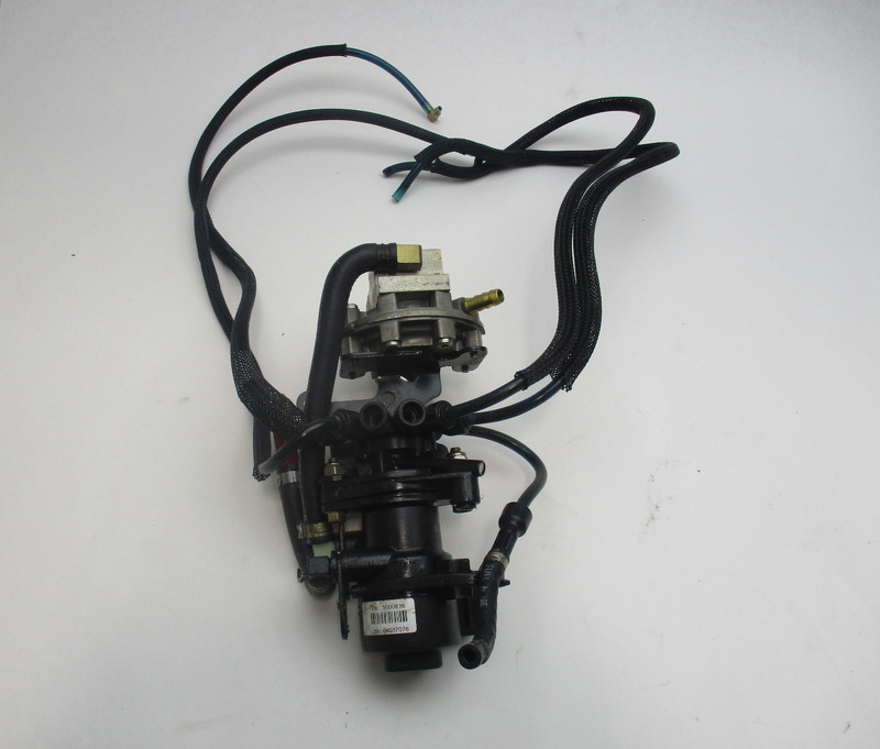 5000836 Evinrude Ficht Outboard Oil Injector & Oil Lift Pump Assembly 5001221