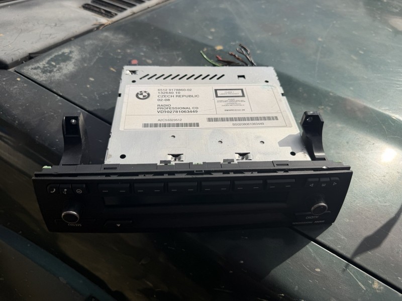 08-09 BMW 128i 135i 328i 335i Stereo Radio Professional CD 65129178860 OEM