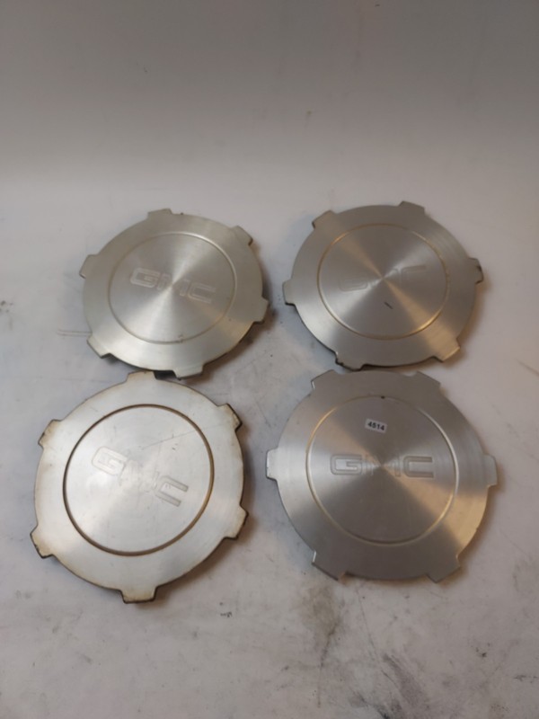 SET OF 4 GMC YUKON SIERRA CENTER CAPS WHEEL HUB COVERS 2004-2007 9594521 OEM