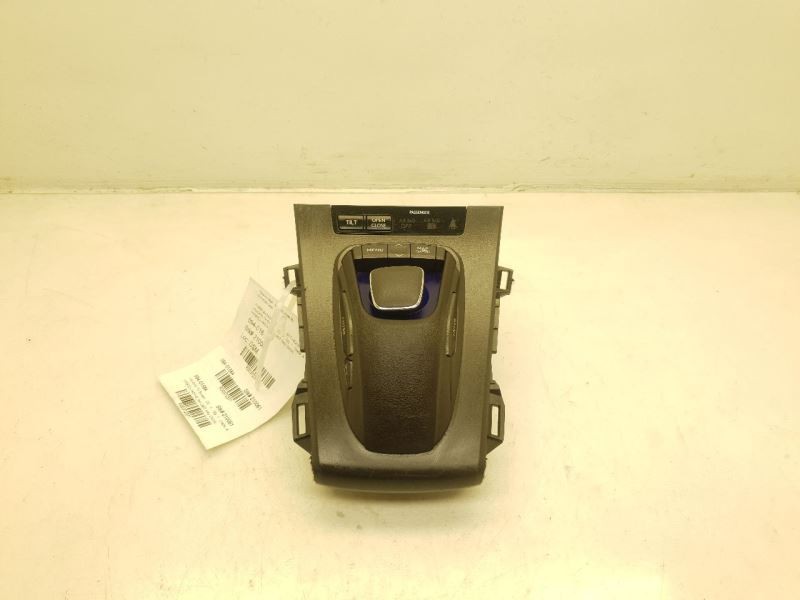 Info-GPS-TV Screen Front Dash Control Fits 10-11 LEXUS HS250H 372371