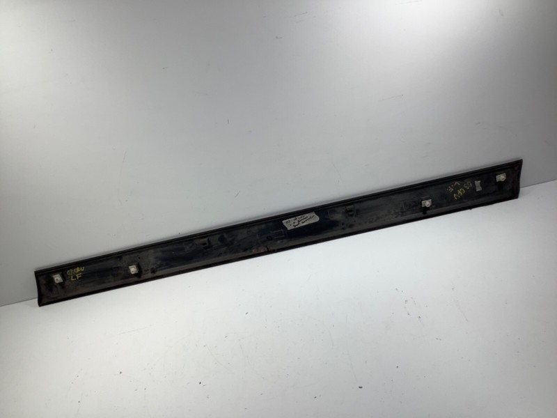 02-06 Honda CR-V BOTTOM DOOR PROTECTOR MOLDING LEFT FRONT 75332-S9A-003 OEM
