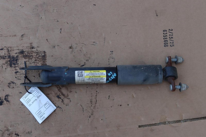 2020-2023 CHEVY SILVERADO 2500 HD FRONT LEFT DRIVER SHOCK STRUT ABSORBER OEM