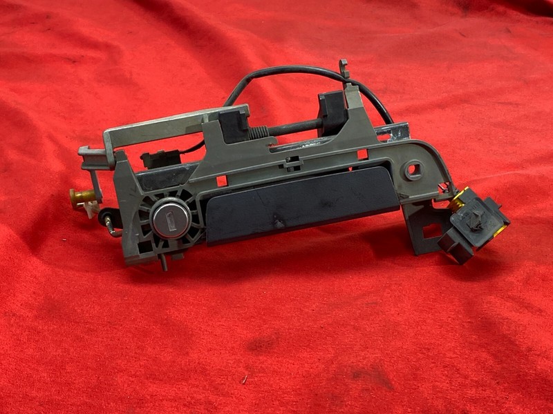 96-02 BMW E36 Z3M Front Right Passenger Exterior Door Handle Grab Assembly OEM✅