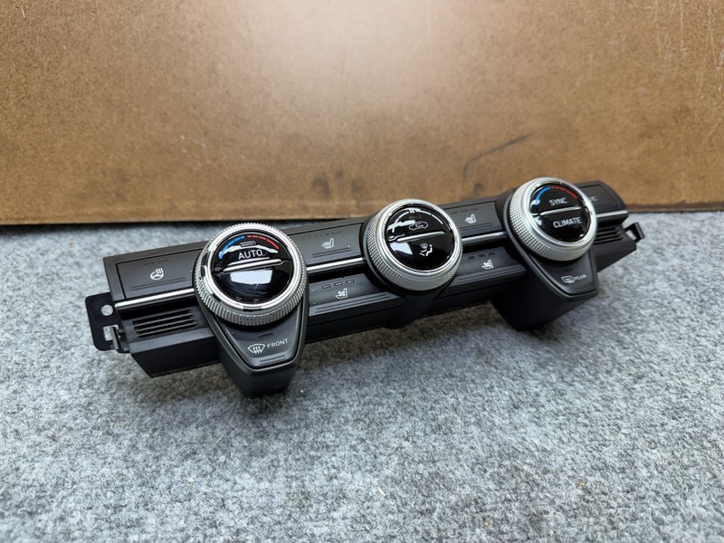 GENESIS G70 2019-2021 OEM DASH AC CLIMATE CONTROL SWITCH PANEL ASSEMBLY