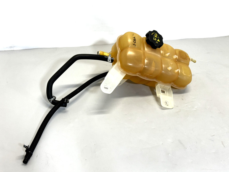 ✅2014-19 RAM 1500 DIESEL OEM ENGINE COOLANT RESERVOIR RECOVERY BOTTLE 52014894AE