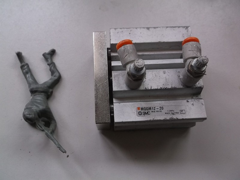 SMC MGOM12-20 Pneumatic Cylinder Assembly *FREE SHIPPING*