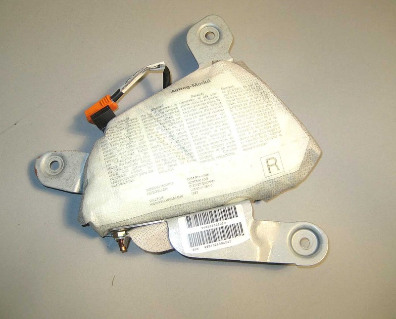 BMW E39 E38 Right Front Passenger Door Side Airbag SRS Module OEM 1688