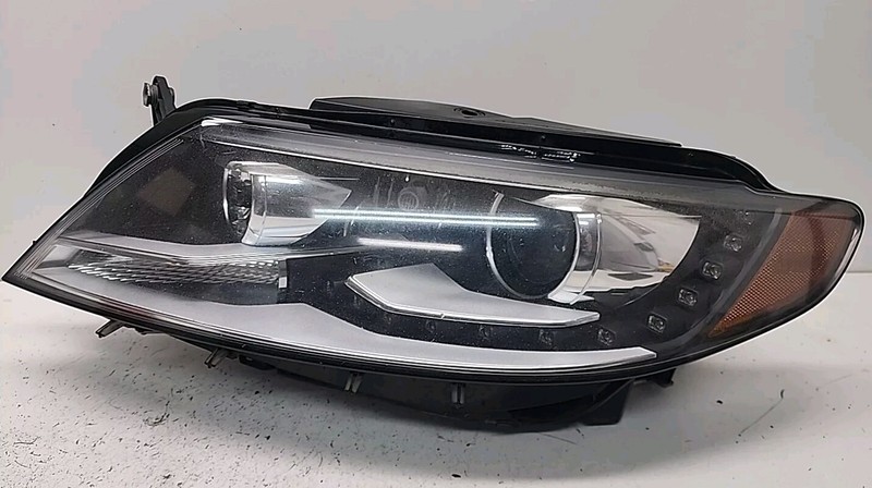 3C8941751H | 2013 - 2017 VW CC DRIVER LEFT HID XENON HEADLIGHT OEM W/ADAPTIVE LH