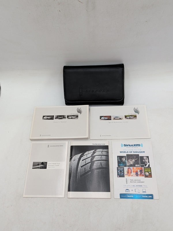 2016 Lincoln MKZ Owners Manual With Quick Reference Guide & CaseFree Shipping