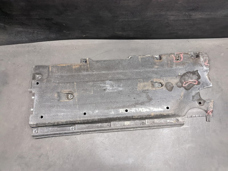 Center Left Floor Under Cover Shield 2018 Audi Q3 8U0825207 2015 2016 2017 X