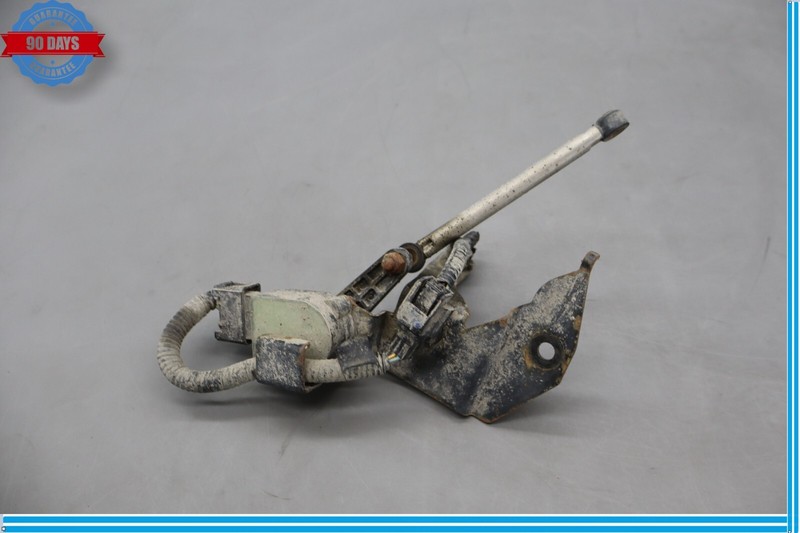 11-17 Infiniti QX56 QX80 Front Right Side Height Level Sensor 538121BA0A Oem