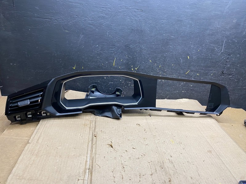 2018-2024 Volkswagen Jetta Speedometer Upper Steering Column Trim Cover X5921 DG