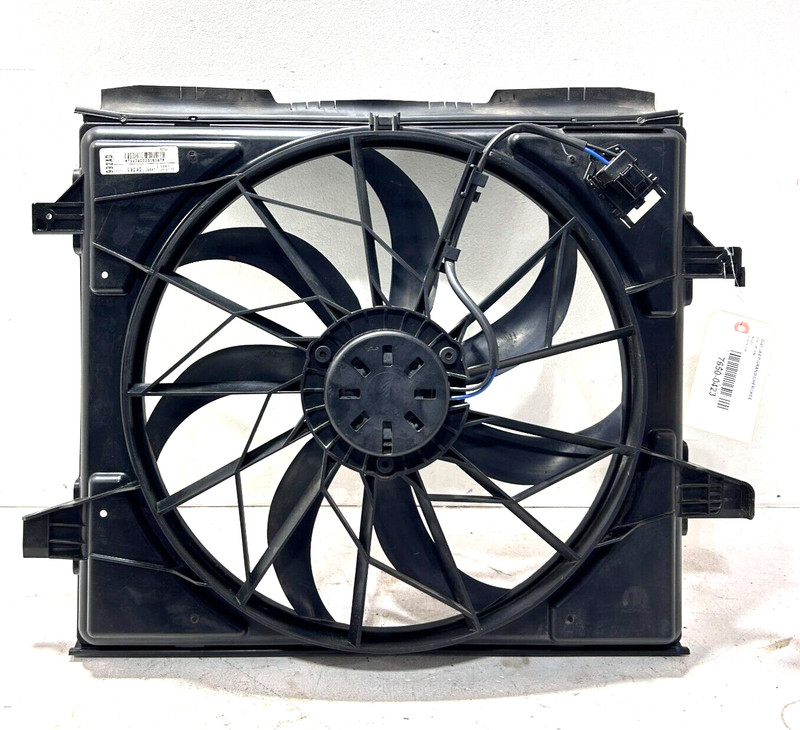 2011-12-13-14-15-2021 Jeep Grand Cherokee 5.7L Radiator Cooling Fan Motor OEM