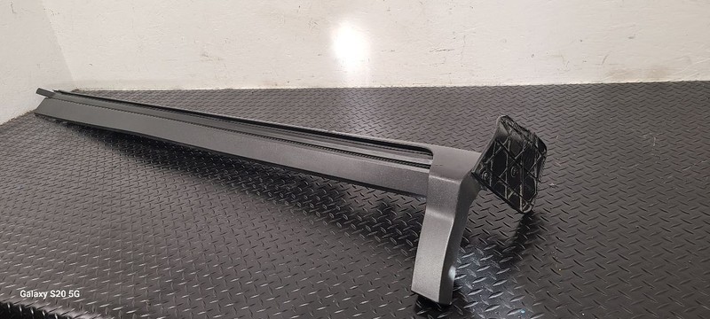 13-16 Ford Escape Right Passenger Rocker Panel Moulding OEM CJ5Z-7810176-AB