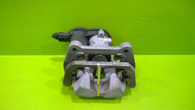 14-20 JEEP CHEROKEE 2.4L AT PASSENGER RIGHT REAR BRAKE CALIPER 2415-116