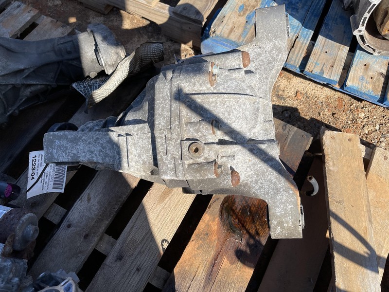 2003-2006 PORSCHE CAYENNE 4.5L TURBO AWD E1 9PA REAR CARRIER DIFFERENTIAL LSD