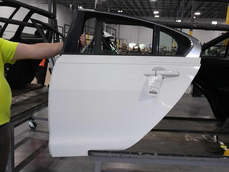 2018 Jaguar XE Rear Left Door White OEM 661111 Used 70K Miles