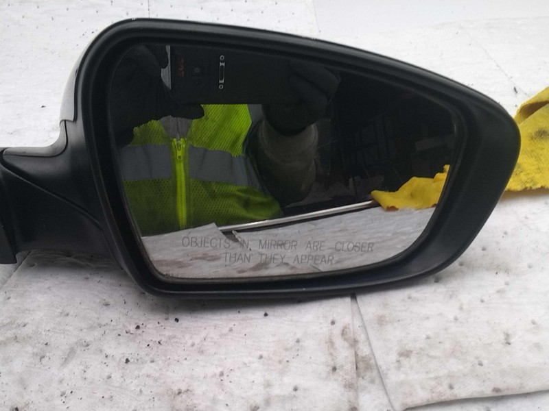 2016 KIA Forte Right Door Mirror Assembly Blue - Used, Knicks in Paint