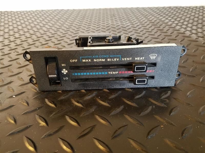 1986-1996 Jeep Cherokee A/C Temperature Control LHD W/ AC OEM 55035749