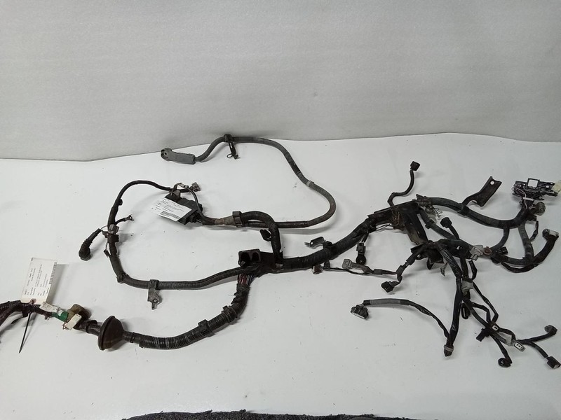 2003-2005 Toyota RAV4 2.4L FWD Engine Wire Harness 8212142860