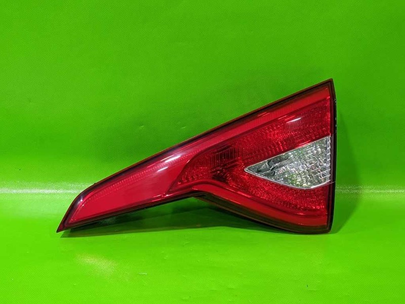 15 16 17 SONATA PASSENGER RIGHT LID TAILLIGHT LAMP INCANDESCENT OEM 4091-42