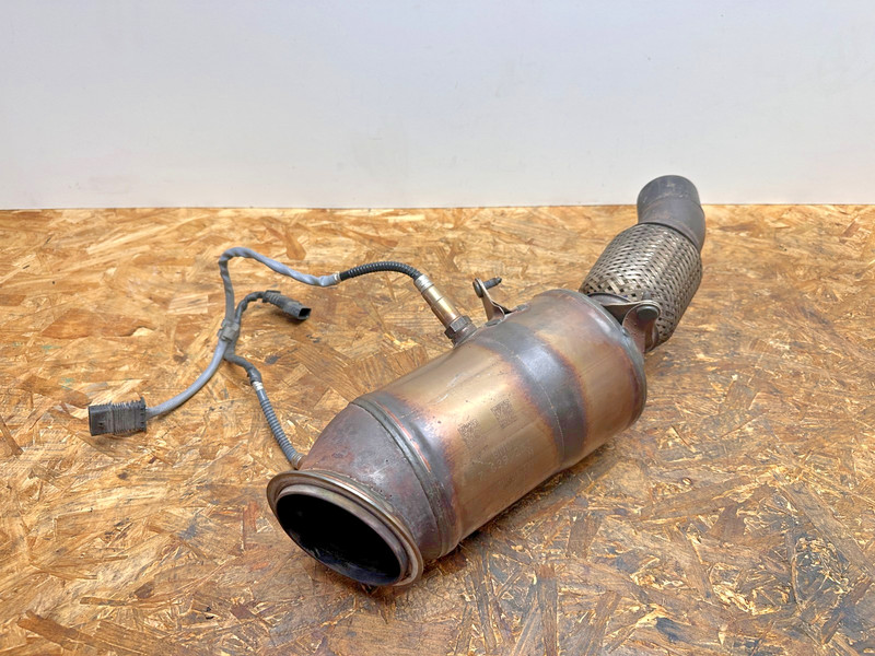 12–18 BMW F30 320i X3 ULEV Front Engine Exhaust System Down Pipe Tube Header OEM
