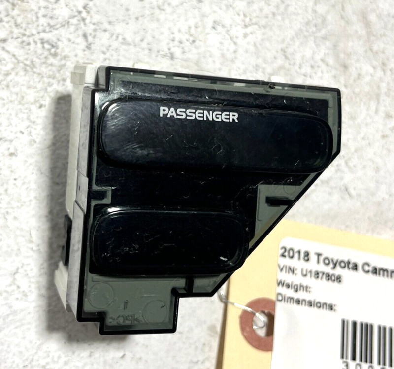 2018-2020 TOYOTA CAMRY SE DASH DASHBOARD SRS OFF SWITCH INDICATOR PASSENGER OEM