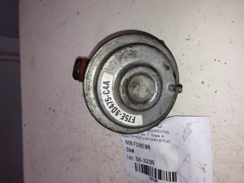 98 Ford Expedition 5.4L EGR Exhaust Gas Recirculation OEM