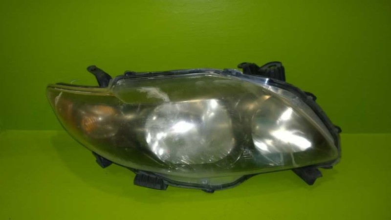 09 10 TOYOTA COROLLA S PASSENGER RIGHT HEADLIGHT LAMP OEM 2421-47