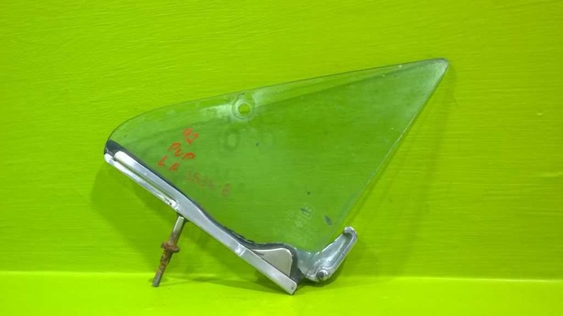 88 89 90 91 92 93 ISUZU PUP DRIVER LEFT FRONT VENT GLASS OEM 3536-8