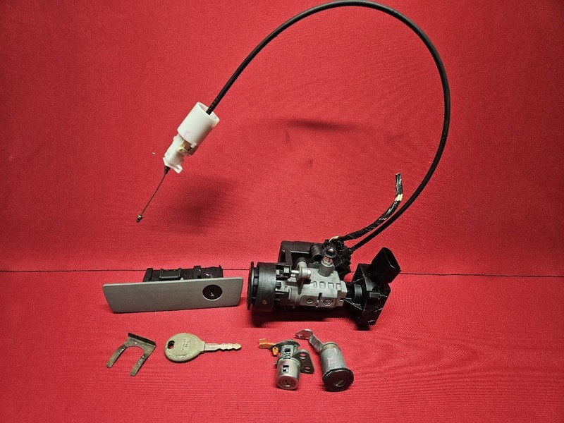 2006 Dodge charger 05-06 Magnum / 300 Ignition Lock Switch Door Cylinder Key SET