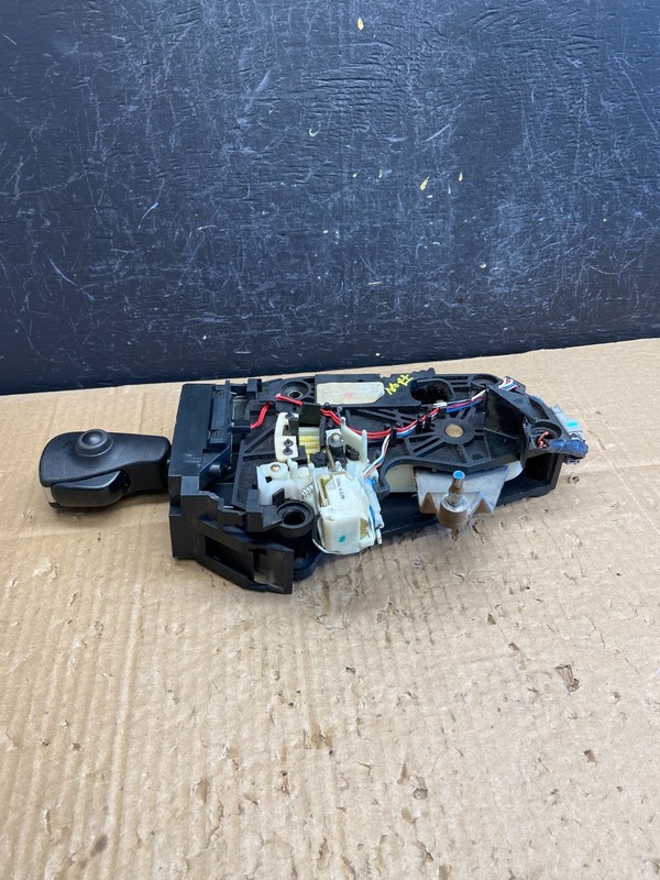 2005 to 2009 Nissan Quest Gear Shift Shifter AD1865