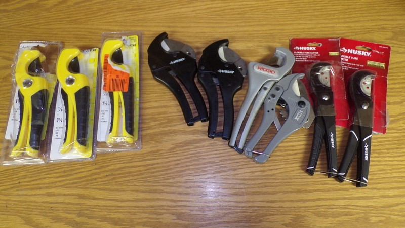 HUGE lot of HDX Ridgid Husky Apollo Pipe & Tube Cutters.