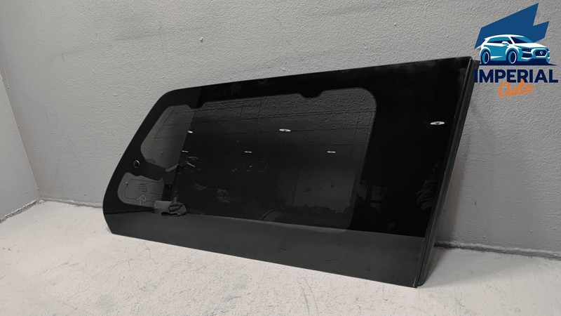 2011-2020 TOYOTA SIENNA REAR RIGHT PASSENGER RIGHT QUARTER WINDOW GLASS OEM
