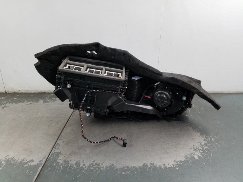 2024 Porsche Cayman GT4 RS HVAC Unit #74617 Z4