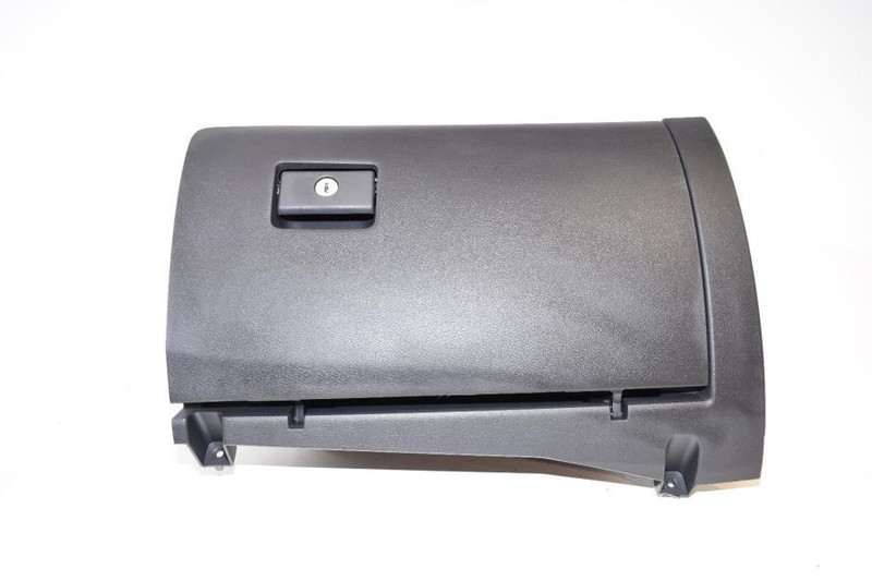 2019-2020 NISSAN ALTIMA BLACK GLOVE BOX ASSEMBLY 68102 6CA0A
