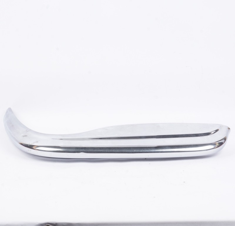 Mercedes W111 111 2D Front RIGHT OVERRIDER CHROME Bumper