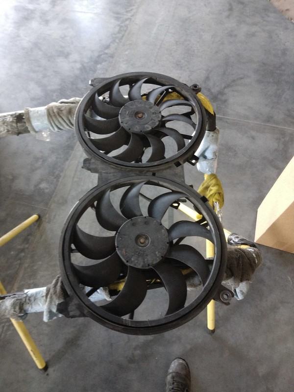 2010 Nissan Maxima Engine Cooling Fan Motor OEM 214819N00A 114k Miles
