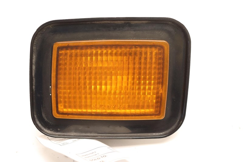 2003-2009 HUMMER H2 FRONT LEFT DRIVER SIDE TURN SIGNAL LIGHT LAMP OEM
