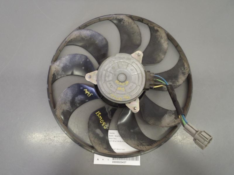 Left Radiator Cooling Fan Blade and Motor Fits 2008-2015 Nissan Rogue 55683