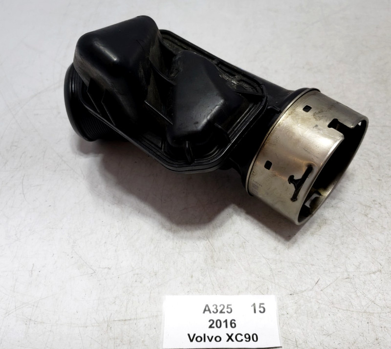 ✅ 2016-2024 OEM Volvo XC90 2.0L Engine Intercooler Inlet Hose Tube Pipe