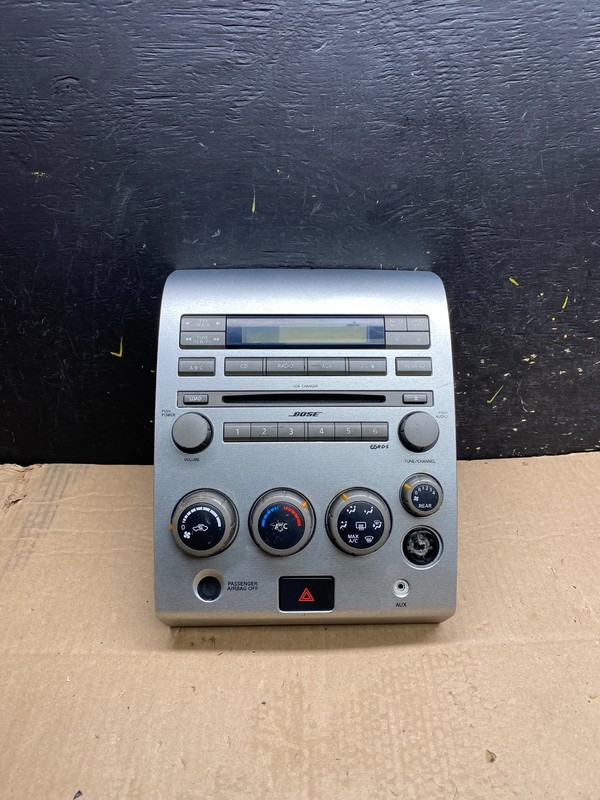 2004 to 2007 Nissan Armada Bose Radio CD Player A/C Climate Control OEM Z0032 DG