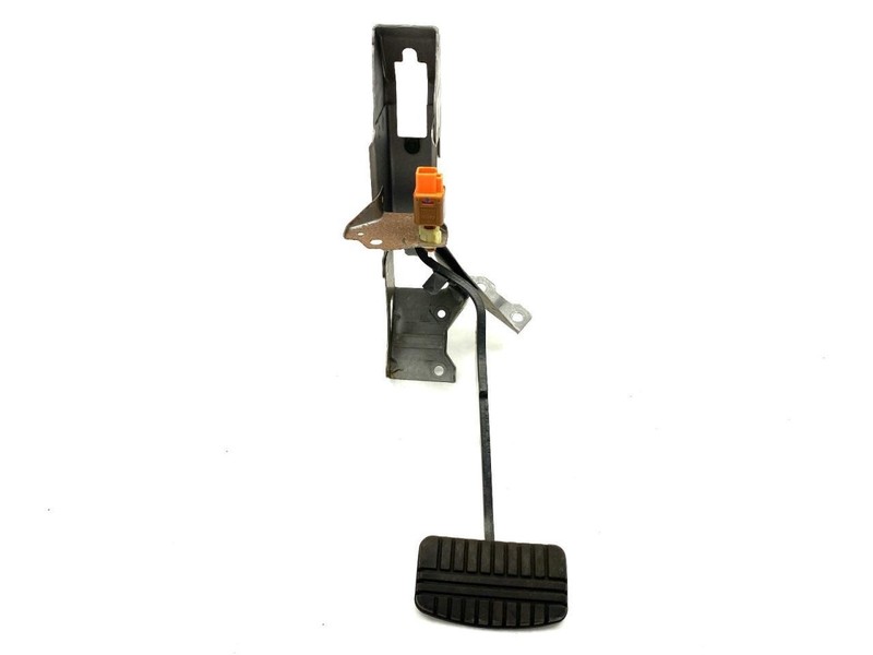 Brake Pedal Fits 2017 Mitsubishi Mirage 86011